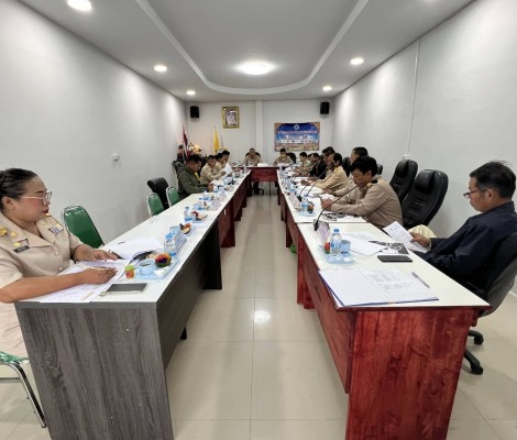 ประชุมสภาองค์การบริหารส่วนตำบลหนองพอก สมัยสามัญ สมัยที่ ๔ ครั้งที่ ๑ ประจำปี พ.ศ.๒๕๖๘